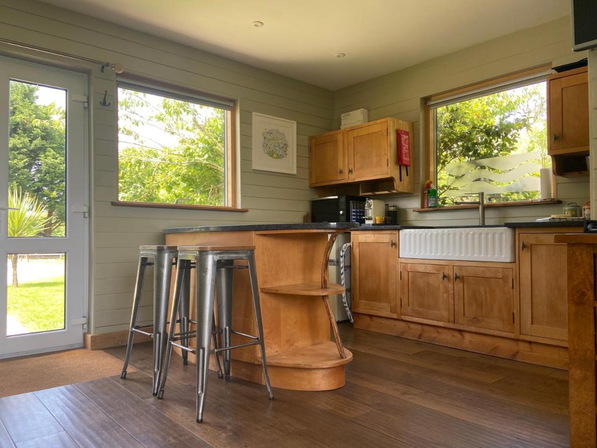 The Countryside Cabin With Private Hot Tub Apartment *